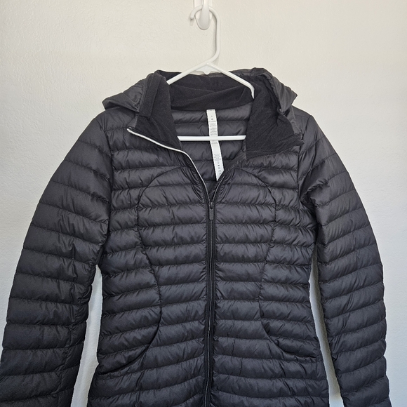 Lululemon | Pack It Down Jacket Black 700 Down Puff Coat Outdoor, Womens 6 - Picture 5 of 10